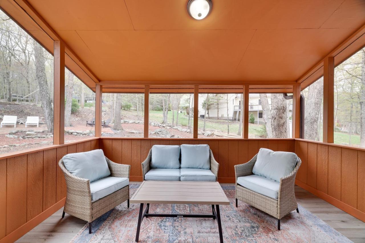 Premier Cozy Cabin - Free Amenities & Comm Indoor Pools Bushkill Exteriör bild